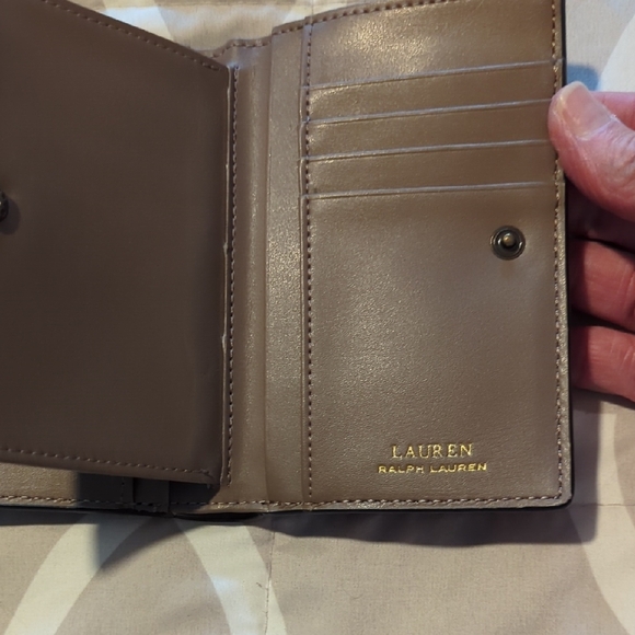 Lauren Ralph Lauren Black Wallet - Picture 3 of 3